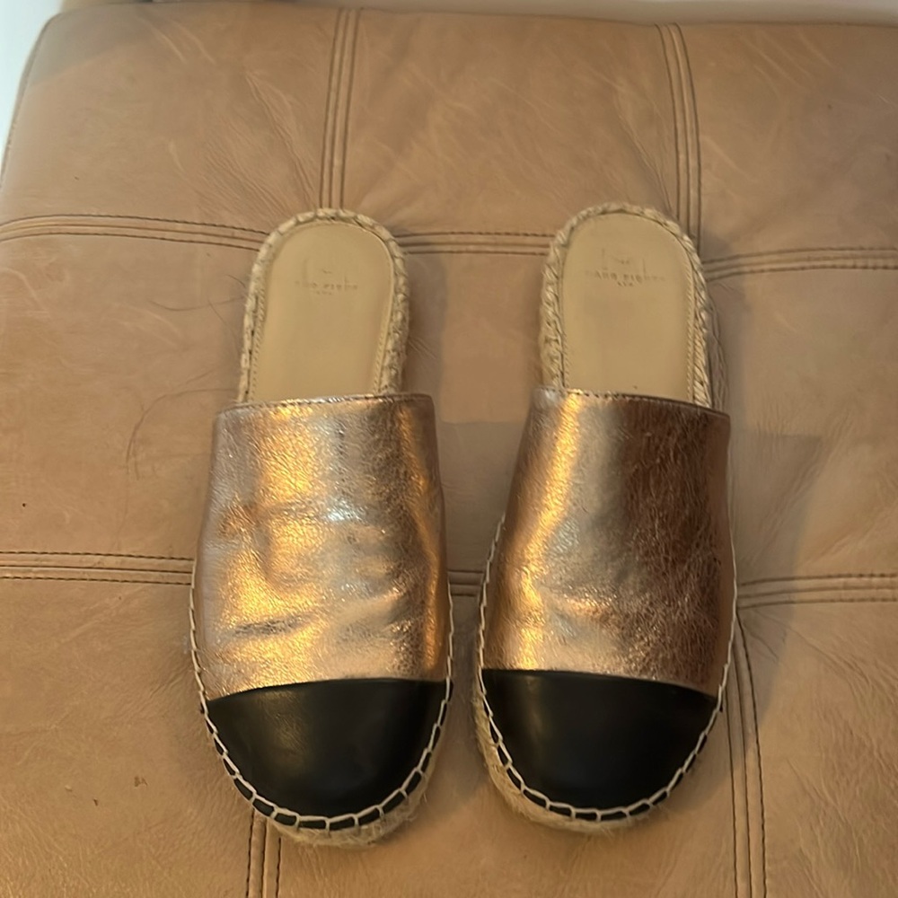 Mark Fisher Metallic Gold & Black Slide Espadrille Mule - Women